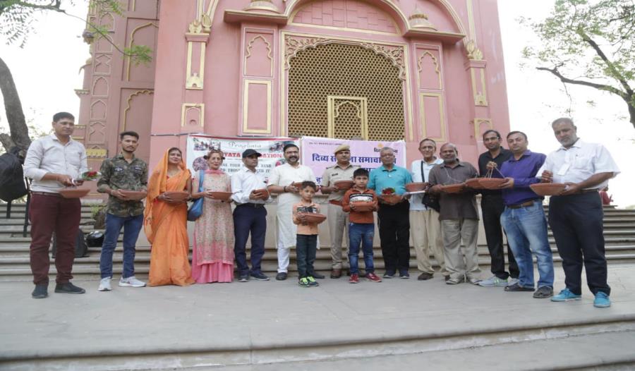 Parinda distribution program at Jaipur